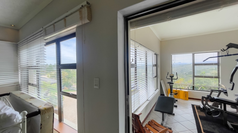 4 Bedroom Property for Sale in Groot Brakrivier Central Western Cape